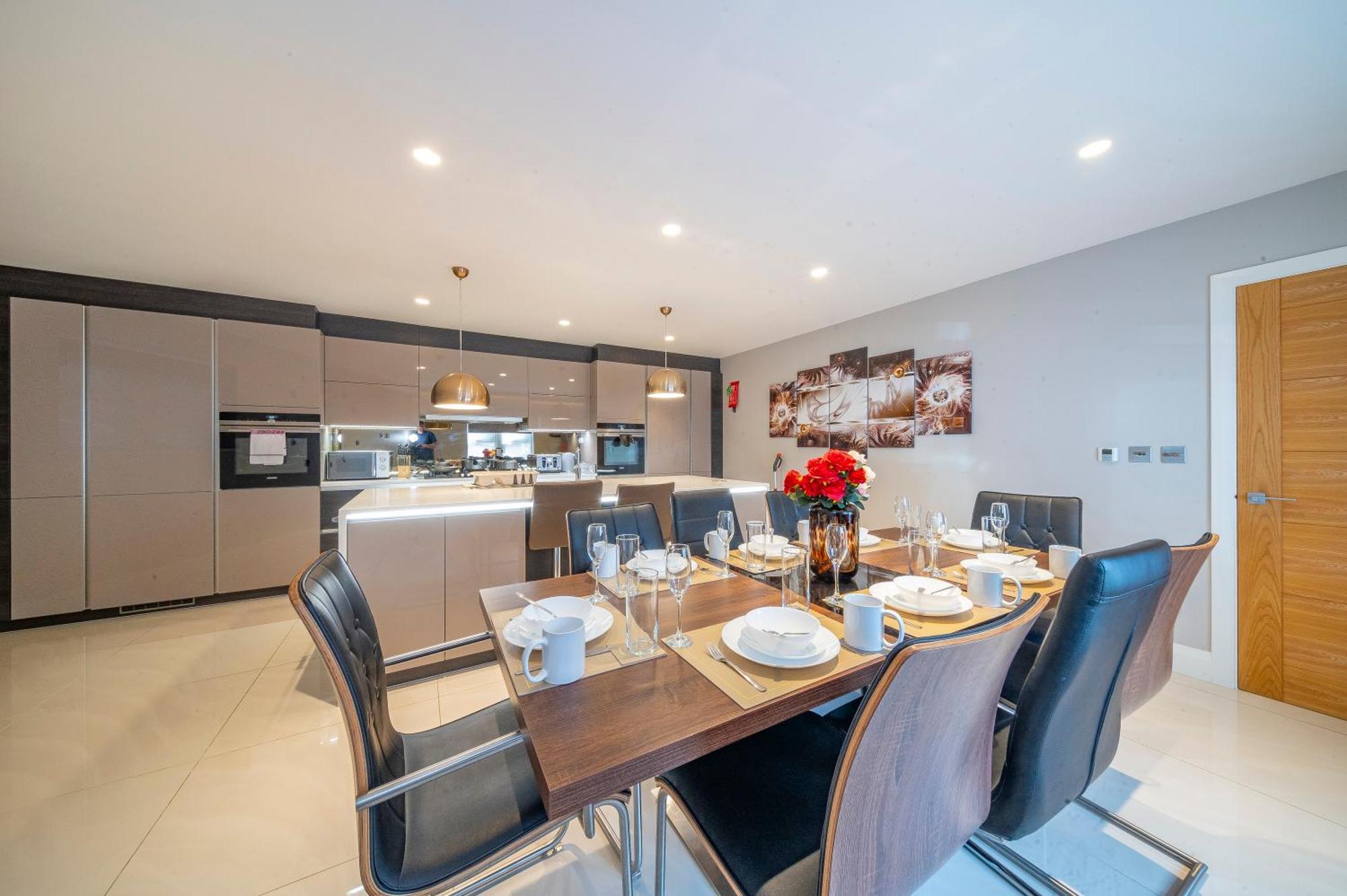 Habitación en casa particular *rb7c* For Your Relaxed & Cosy + Free Parking + Free Fast Wifi * Batley